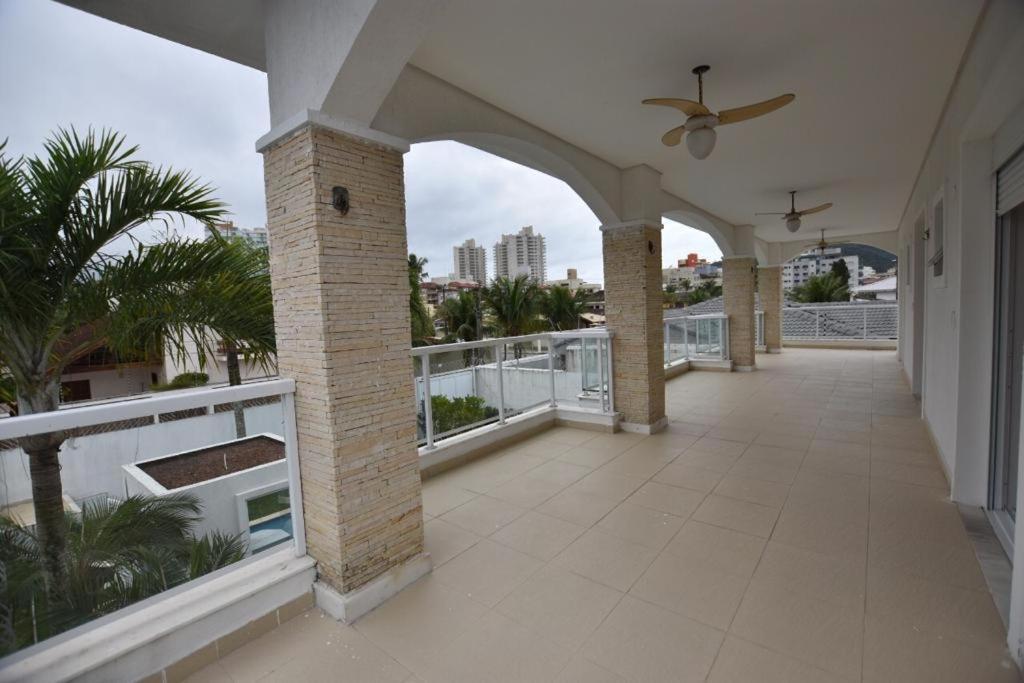 Casa Com Piscina A 150M Da Praia Da Enseada Guarujá Zewnętrze zdjęcie